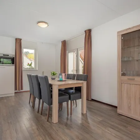 Villa Comfortable With Combi-microwave In Surroundings